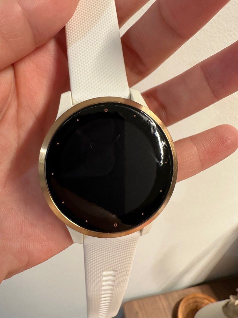 Vivoactive deals 4s white