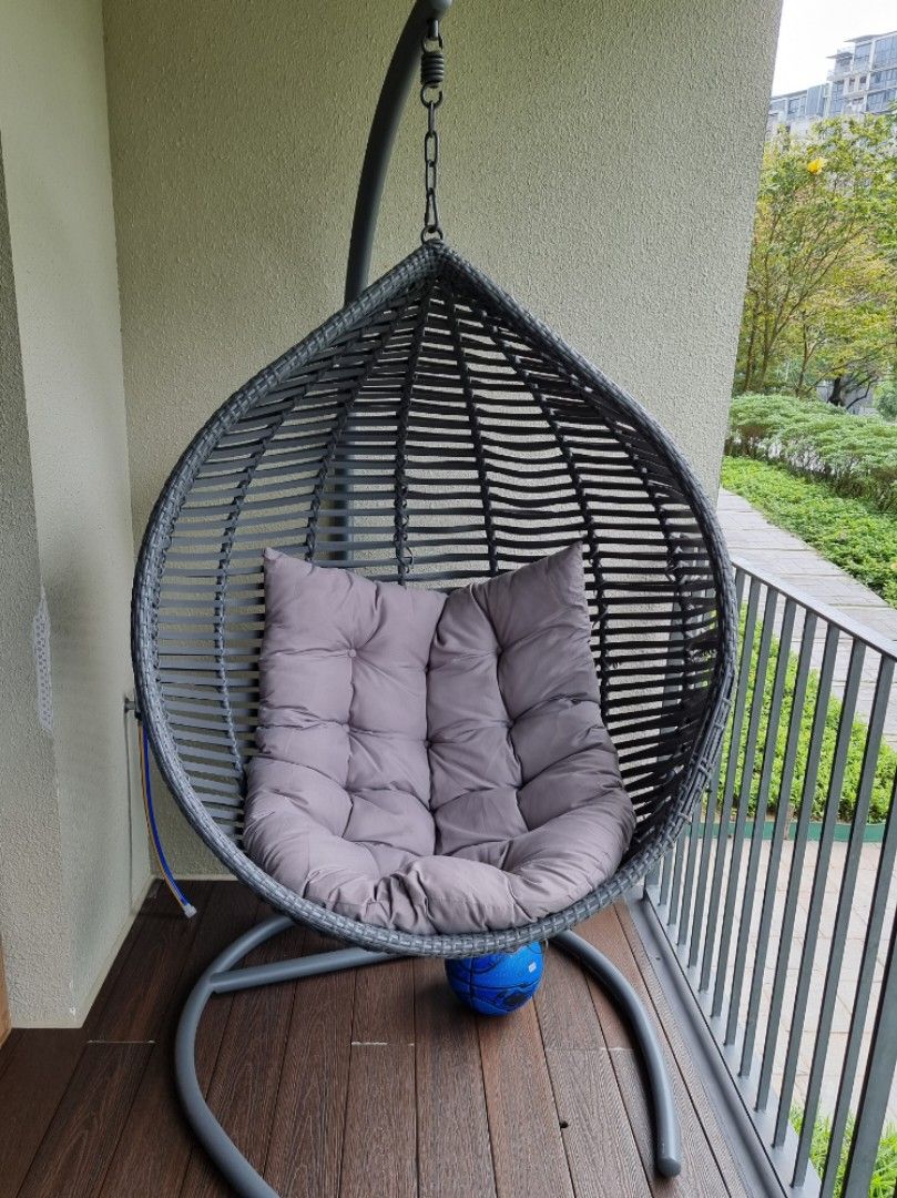 Heavyweight outdoor swing, Furniture & Home Living, Outdoor Furniture