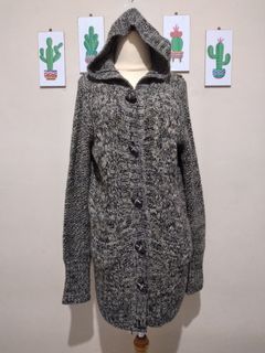 HM knit cardigan