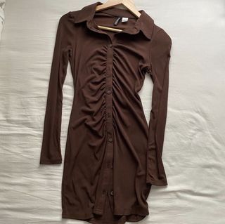 H&M long brown long sleeved ruched shirt dress