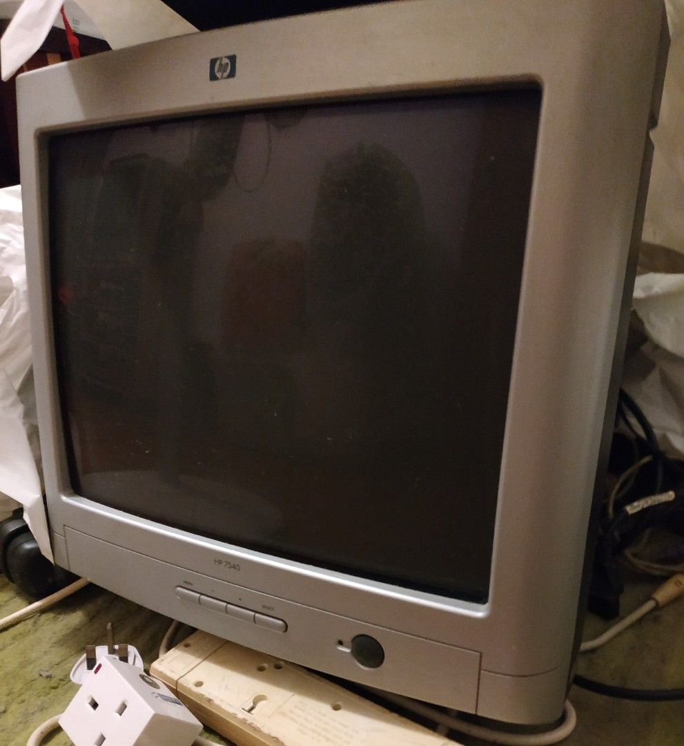 HP7540 Monitor, Computers & Tech, Desktops on Carousell