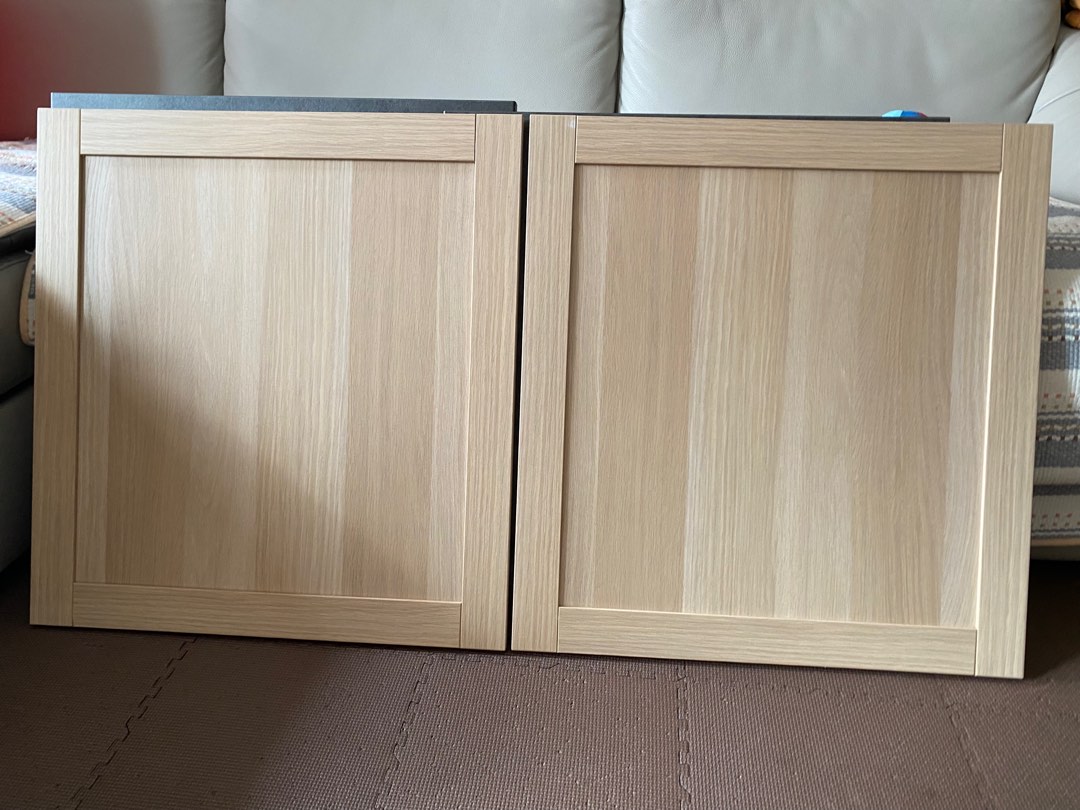 IKEA besta door, 傢俬＆家居, 傢俬, 書櫃、櫃子及架 Carousell