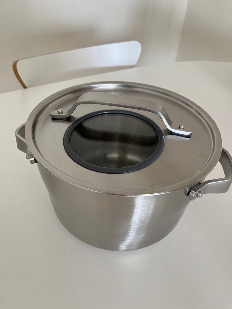 IKEA stainless steel bundle (pot, saucepan& pan), TV & Home Appliances