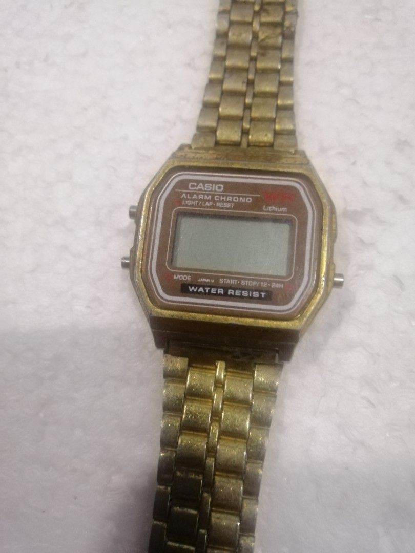 Jam hotsell casio gold