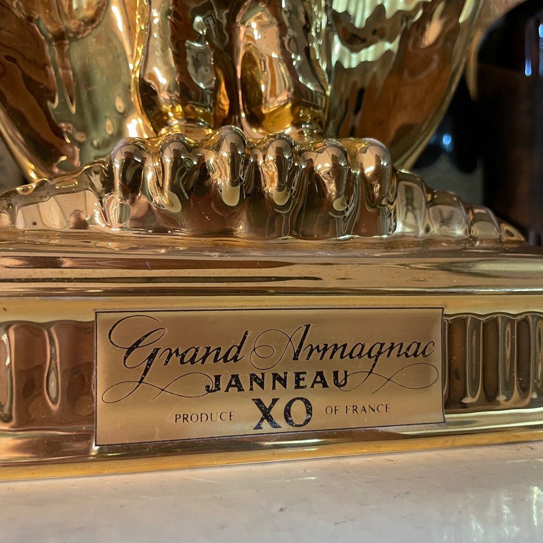フラット様専grand Armagnac JANNEAU XO ゴールドイーグル Janneau Xo Grand Armagnac Gold Ceramic - Tai Fung Wine & Spirits