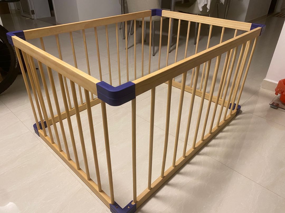Jolly baby Demountable Wooden Playpen, Babies & Kids, Baby Nursery