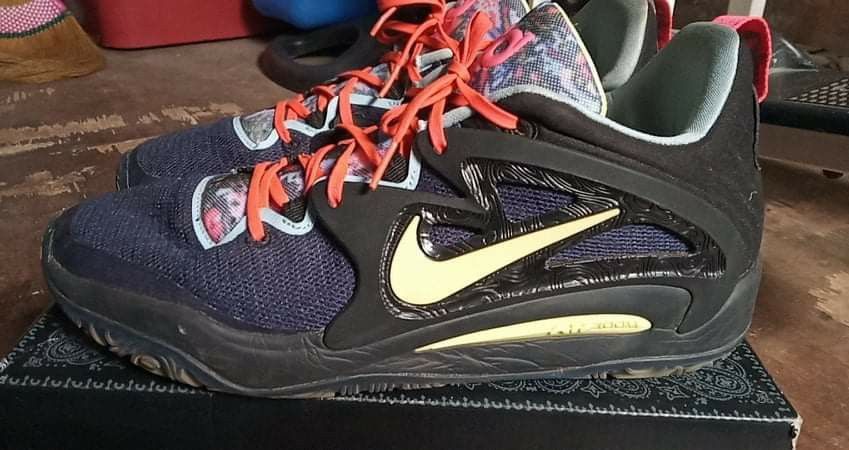 kd 15 size 11