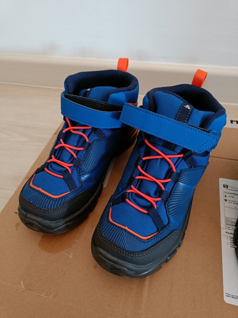 Decathlon kids 2025 walking boots