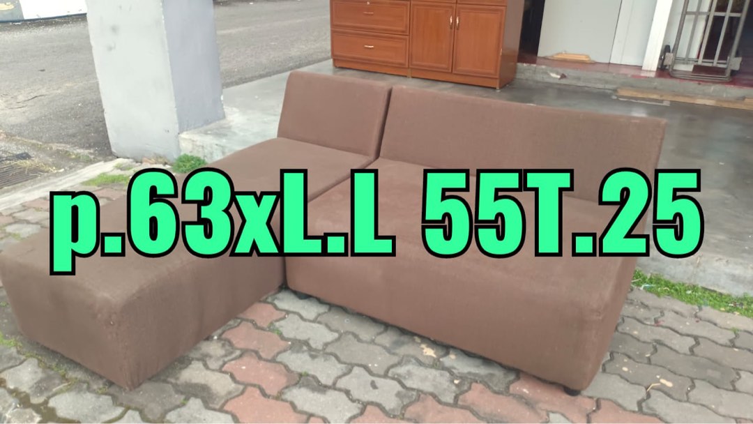 L SHAPE SOFA SECOND HAND RM250, Furniture & Home Living, Furniture