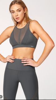 LIKE NEW Lorna Jane 'Edge' Sports Bra, XS, grey