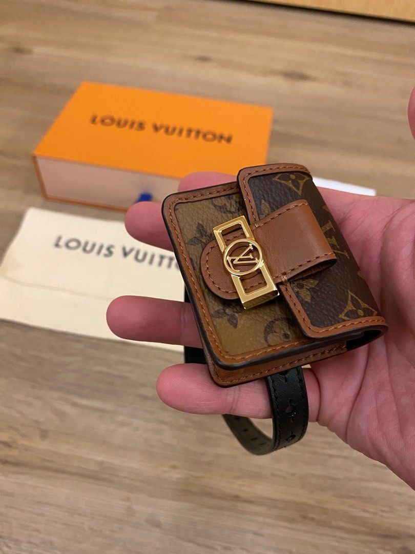 LOUIS VUITTON Reverse Monogram Party Dauphine Arm Bracelet 1194612