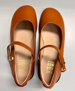 （分類：）位於 。 由 siuyee0308 提交（商品編號 1206242394，圖片 1）。簡介： 。