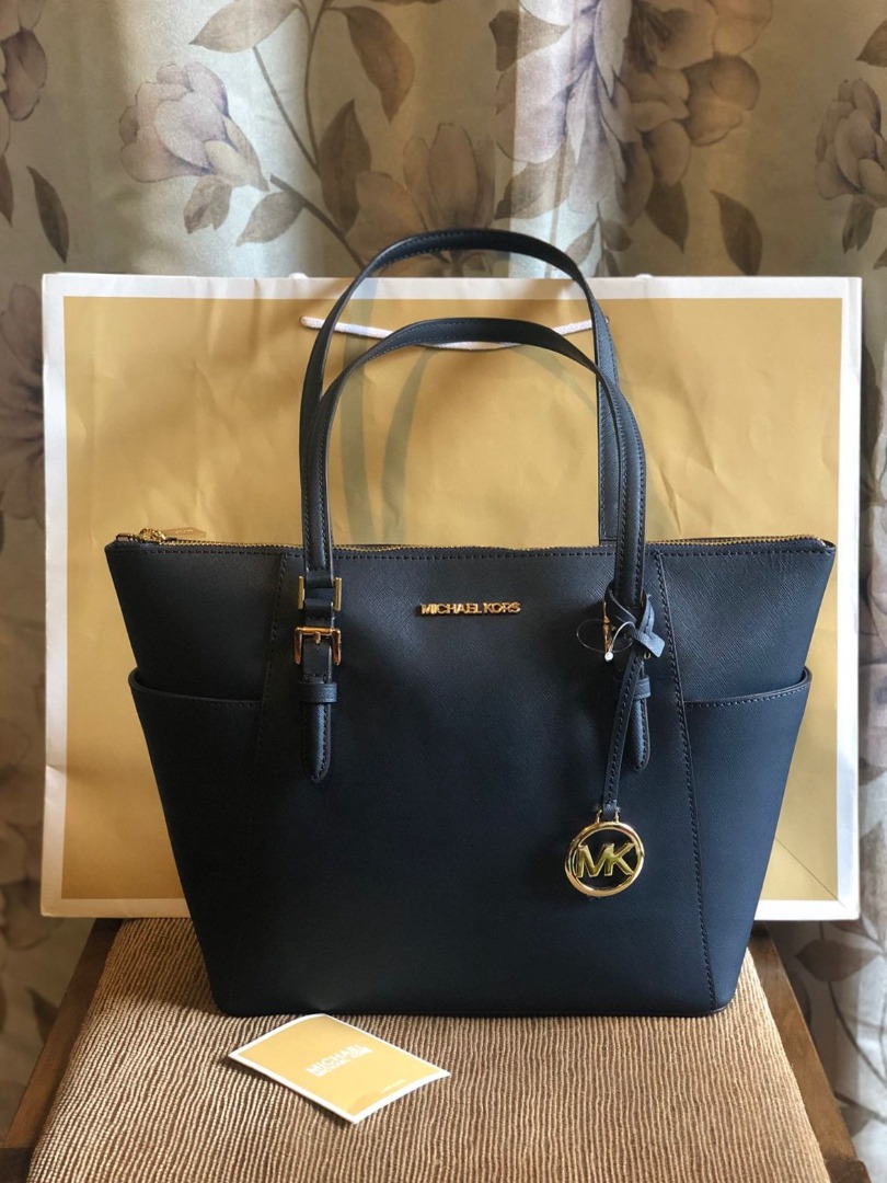 michael kors charlotte tote bag, Luxury, Bags & Wallets on Carousell