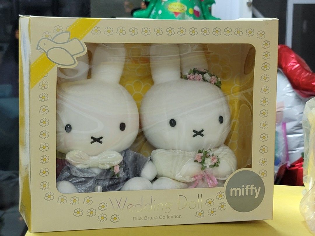 Miffy wedding doll top