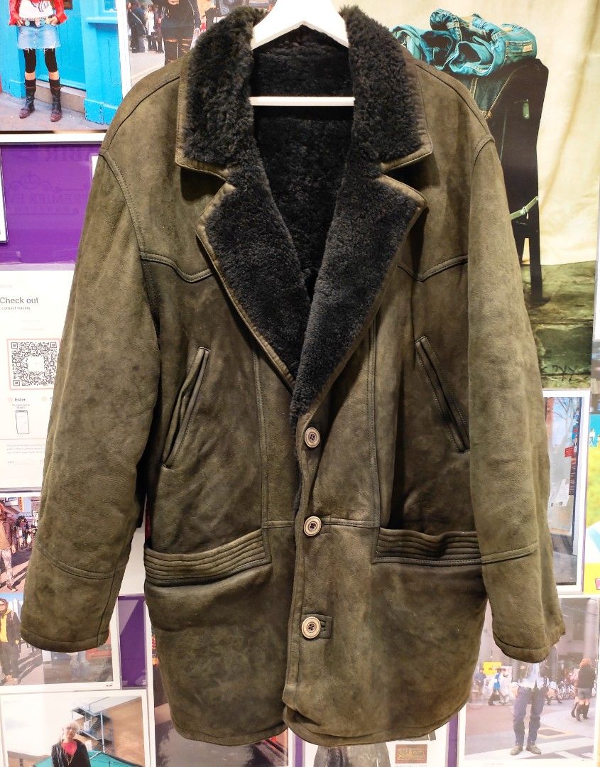 Mouton Leather Coat 90s Era Size L Made In Italy Men S Fashion Coats Jackets And Outerwear On Carousell
