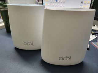 Netgear MESH Router 路由器 Orbi Tri-band Mesh WiFi System Router + 1 Satellite (RBR20)