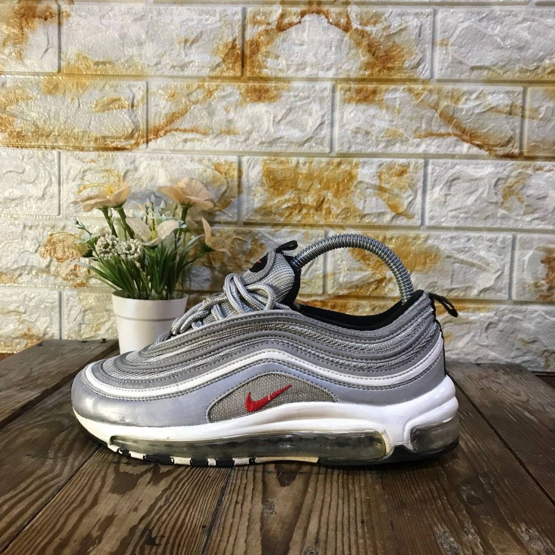 NIKE AIRMAX 97 SAIZ 4.5uk 24cm Harga RM50 Available