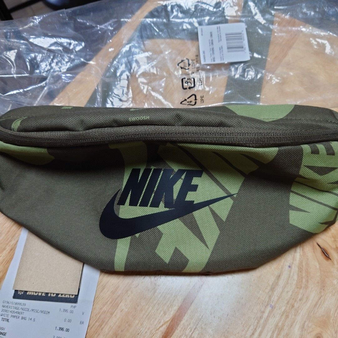 Nike Belt Bag Body Bag army green, Men's Fashion, Bags, Belt bags