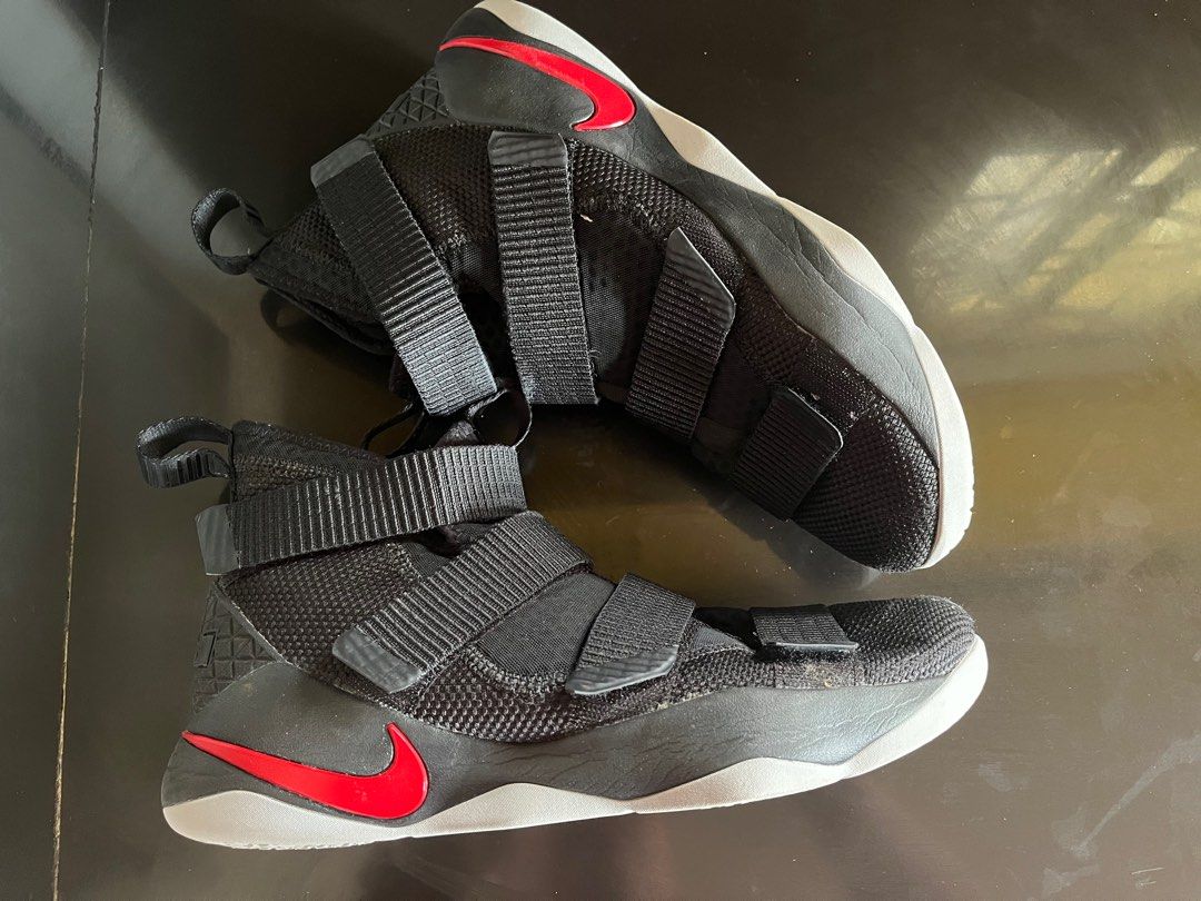 Nike Lebron James Soldier 11 Sneakers, Men's Fashion, Footwear, Sneakers on Carousell