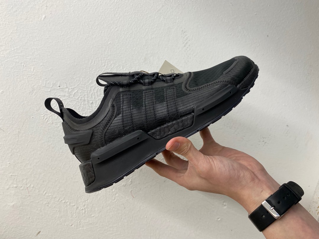 Adidas nmd total black clearance