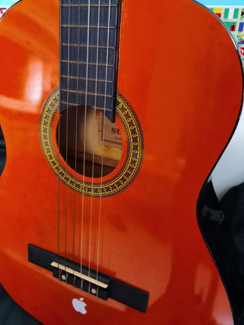 Sell old store guitar