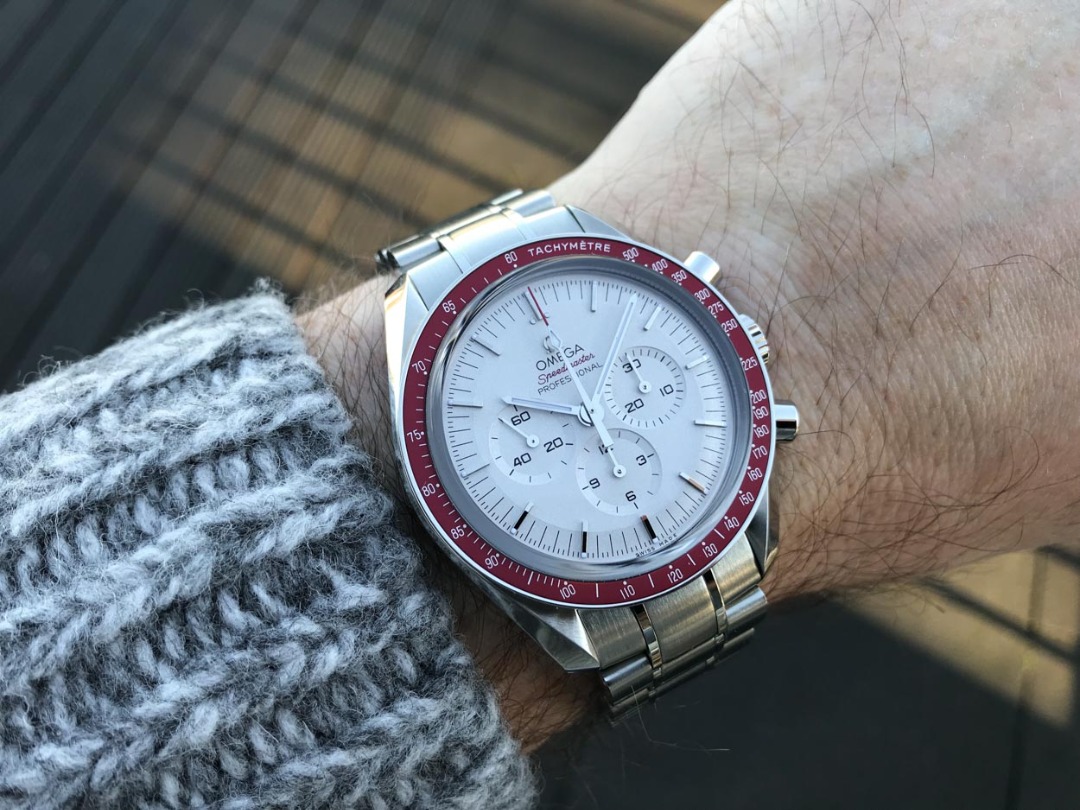 Omega rising sun Speedmaster, full set, mint condition, Luxury, Watches ...