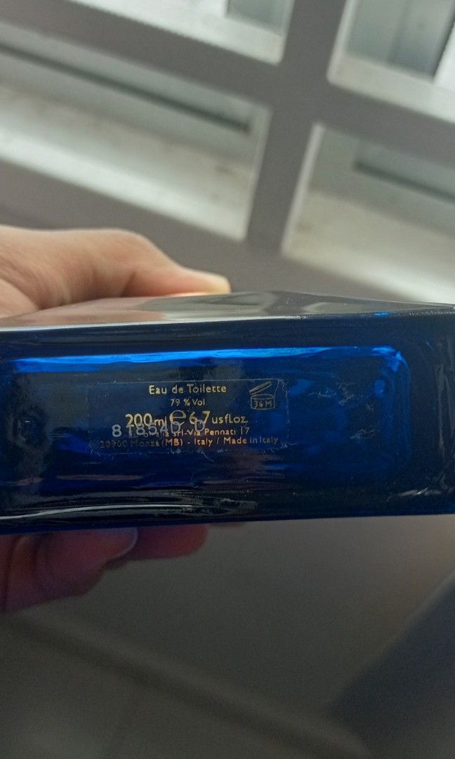 Original versace dylan blue 100ml (half), Beauty & Personal Care