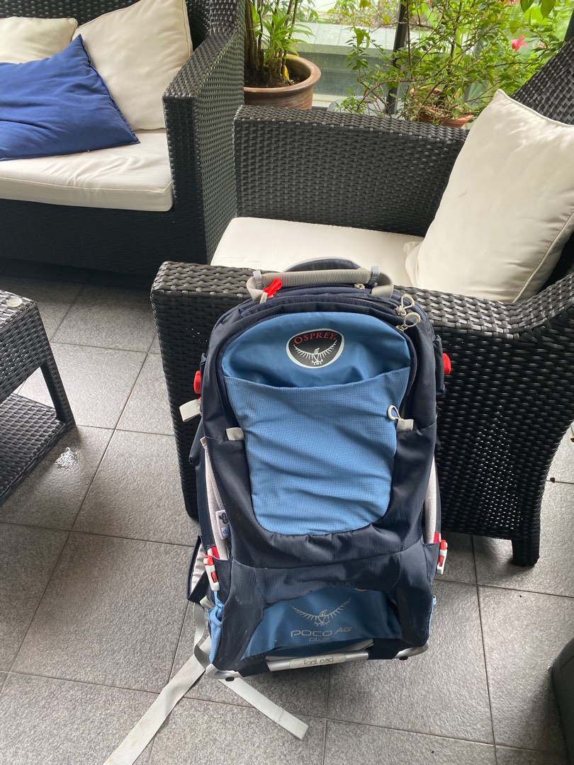 Osprey child carrier backpack, Babies & Kids, Babies & Kids Fashion on