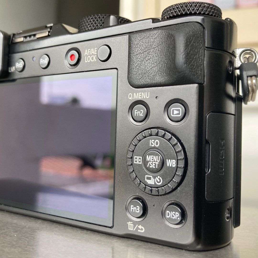 Panasonic Lumix LX100 II, Photography, Cameras on Carousell