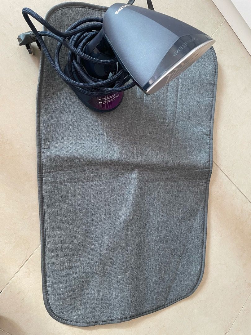 PHILIPS Handheld Garment Steamer, 家庭電器, 熨斗及掛熨機 Carousell