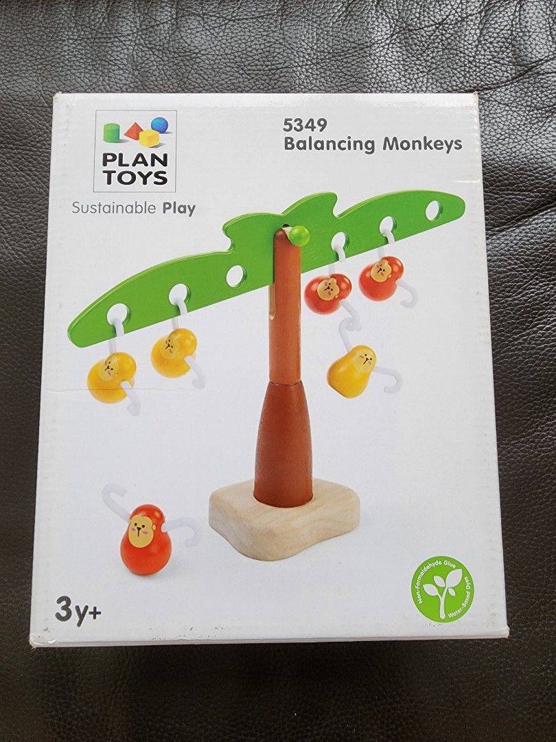 Plan toys 2025 balancing monkeys