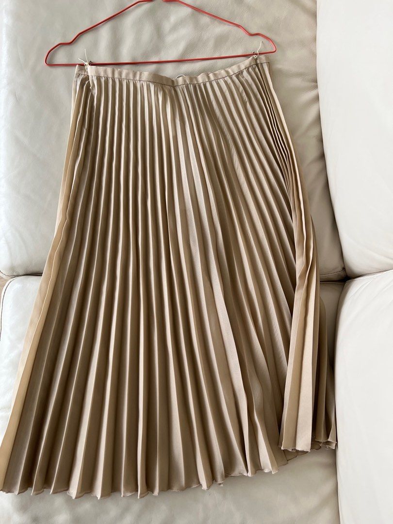 Gold online skirt melbourne