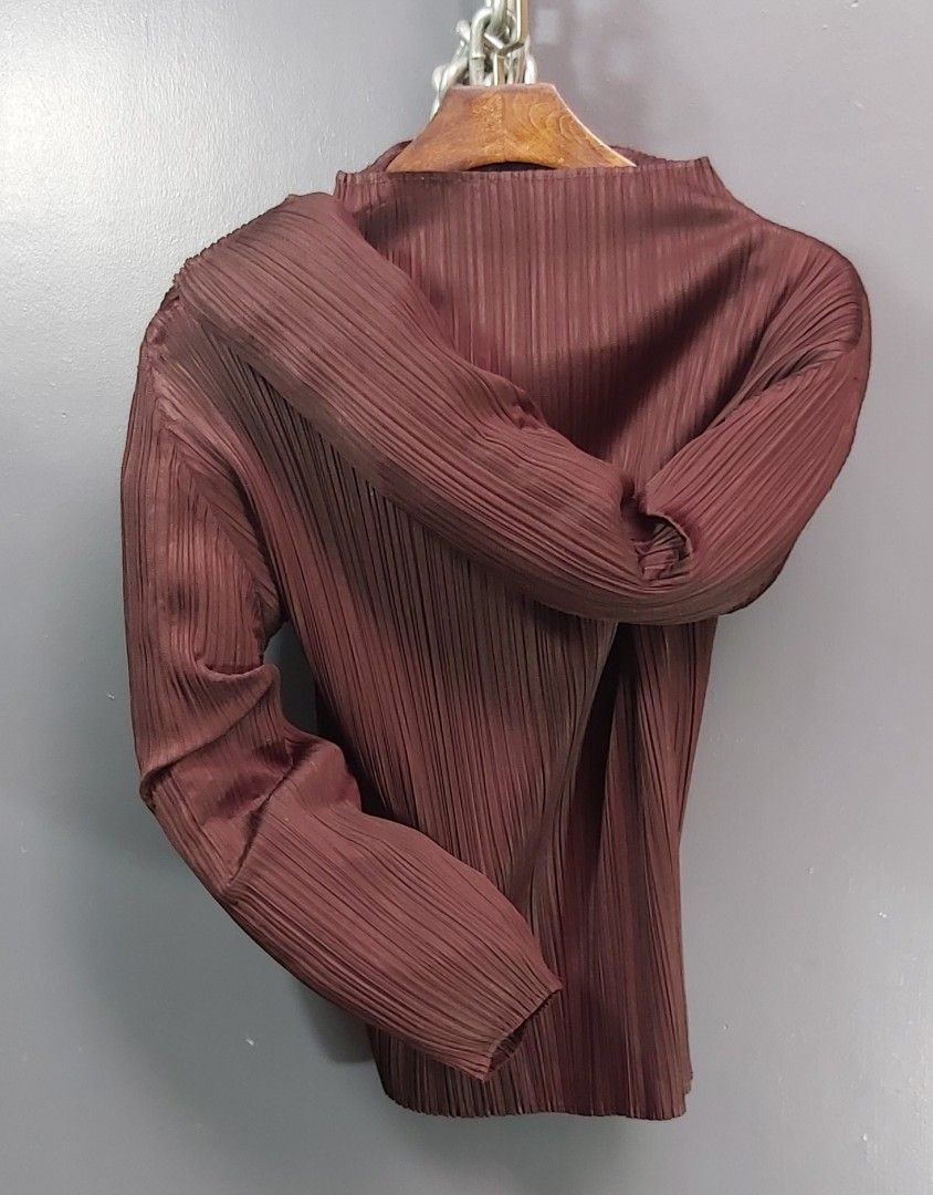 Pleats Please x Issey Miyake, Women's Fashion, Tops, Others Tops on ...