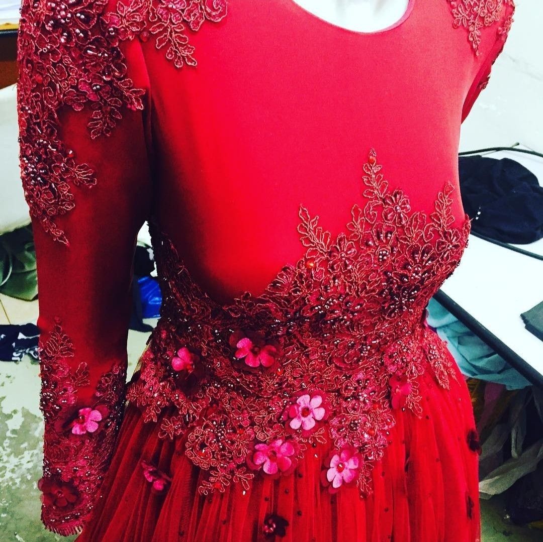 Sewa Dress Dinner Custom Made Bridal Wedding Dress Baju Sanding Pengantin Women s Fashion Dresses Sets Evening Dresses Gowns on Carousell
