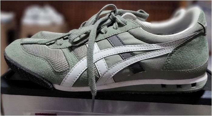 Onitsuka tiger ultimate 81 burnt olive discount
