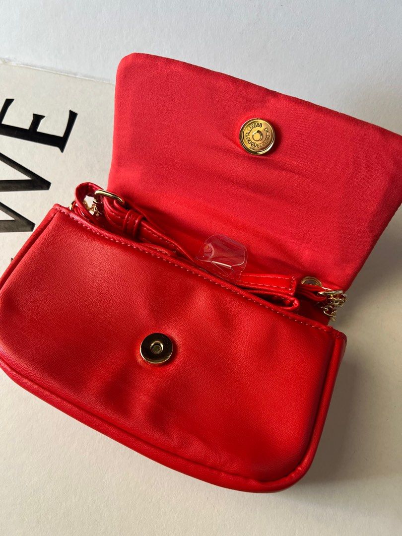 Primark shop red bag