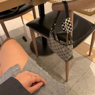 (Category: ) located in . Submitted by ariane1111 (Listing ID 1206192448, Image 1). Description: .