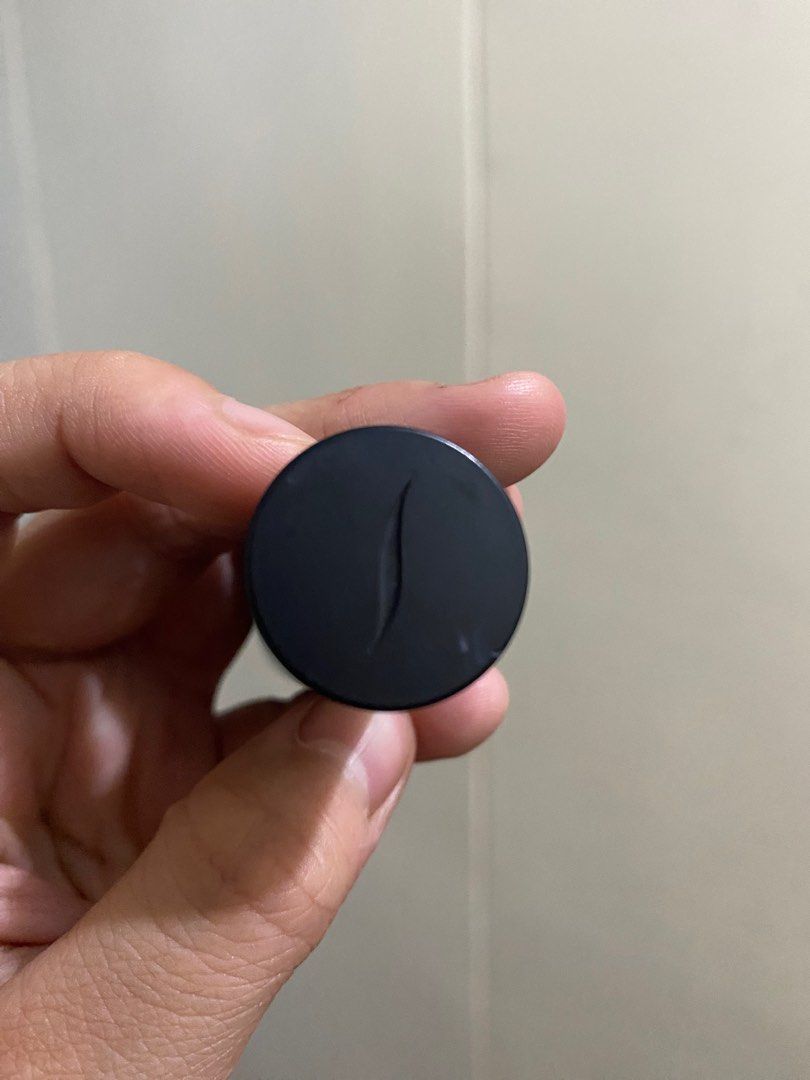 Sephora lipstick (Category: Makeup) located in San Isidro. Submitted by 317.studios (Listing ID 1206212210, Image 3). Description: never used bought in their website.