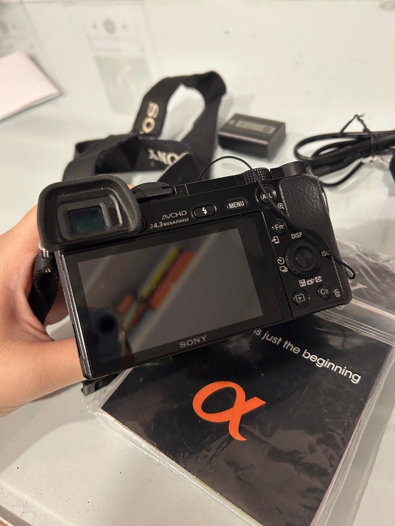 Sony A6000 1650mm lens set, Photography, Cameras on Carousell