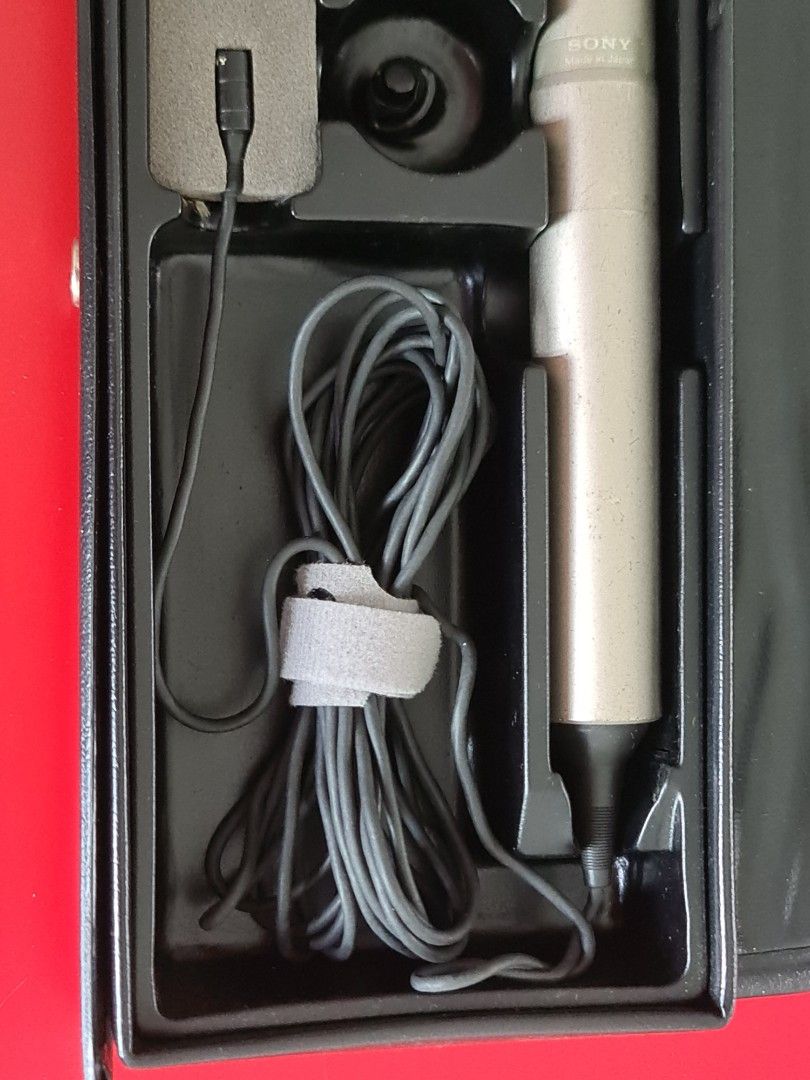 Sony ECM77B Omnidirectional electret condenser microphone lavalier