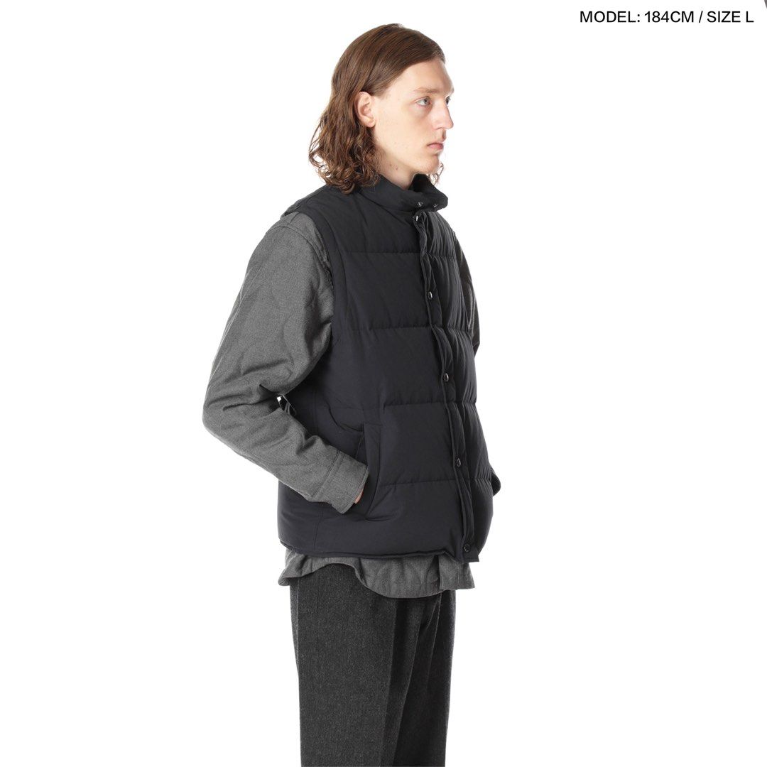 Soph net mountain down vest jacket, 男裝, 外套及戶外衣服- Carousell