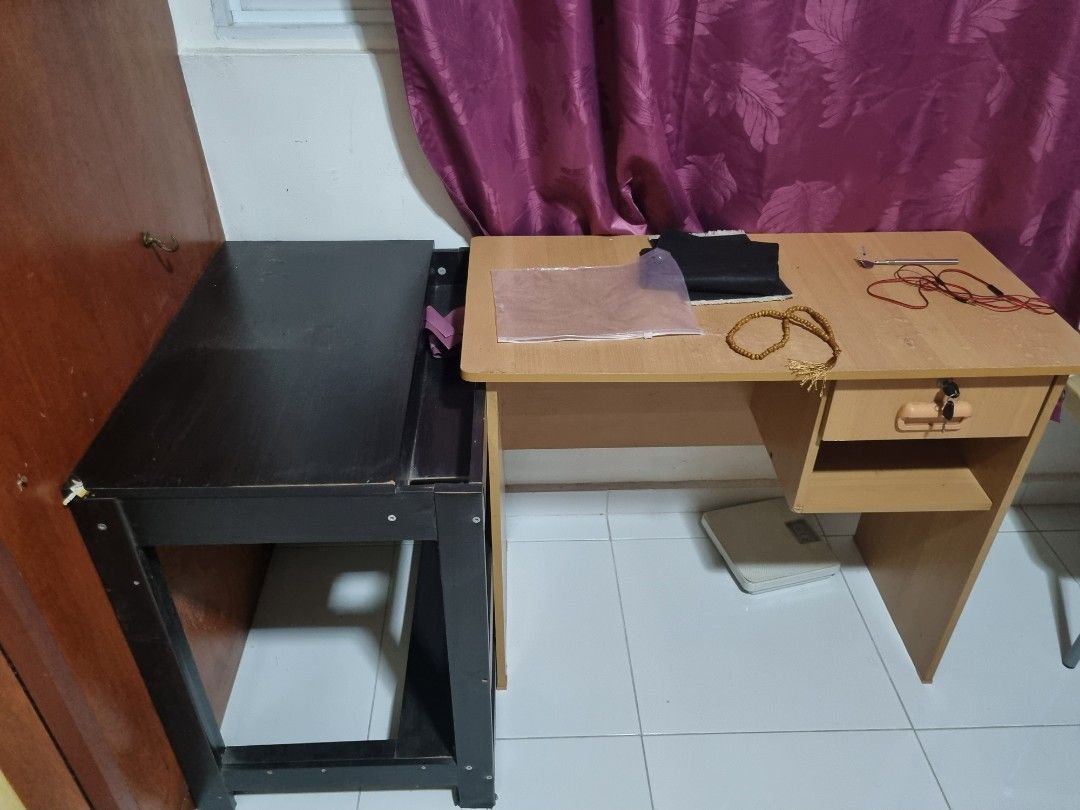 Study Table (Category: Tables & Sets) located in Singapore. Submitted by ghosts4 (Listing ID 1206238236, Image 1). Description: $50 for both tables. self collect at jurong west. RFS clearing space..