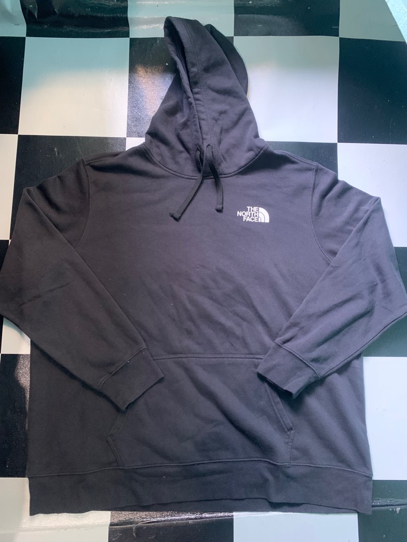 TNF, Men's Fashion, Activewear on Carousell