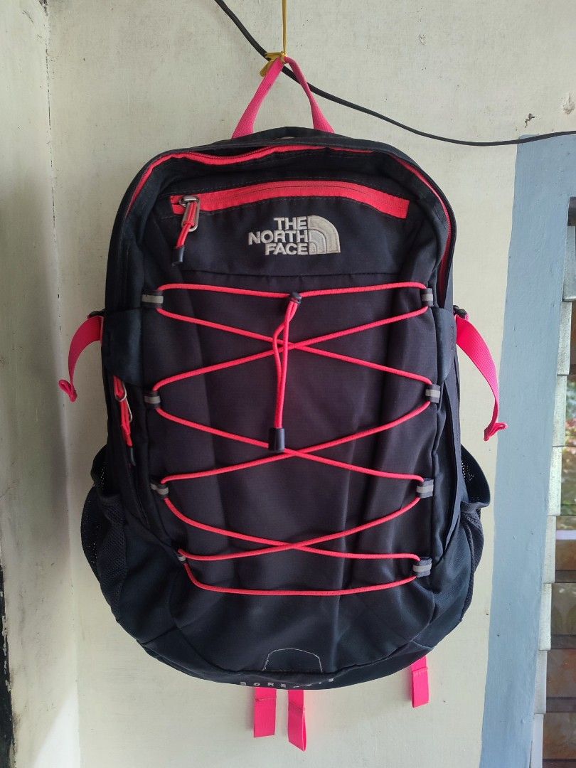 Tnf Borealis Backpack (Category: Backpacks) located in Lipa City. Submitted by gudoys_outdoor16 (Listing ID 1206225978, Image 1). Description: Tnf Borealis Backpack very good condition 28 Liters 2400 + sf.