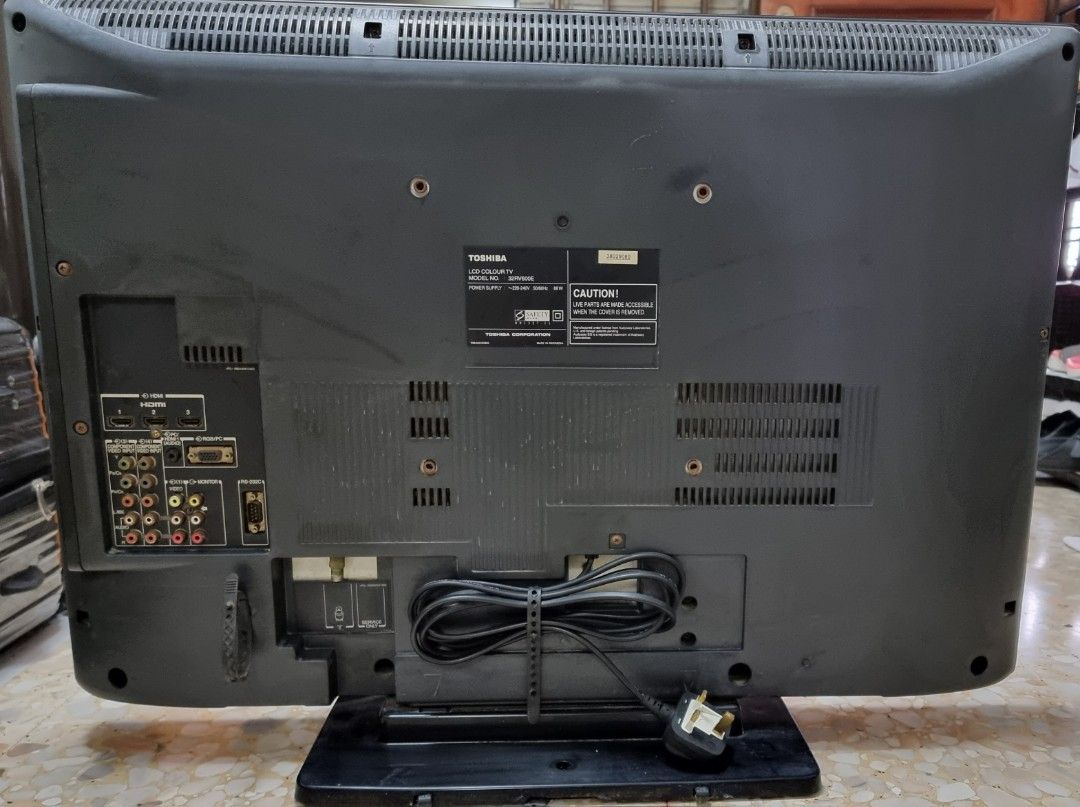 Toshiba LCD Colour TV (32 inches), TV & Home Appliances, TV ...