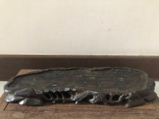 Vintage 1950s-60s crafted Solid Wood Display ,handcrafted -Design usually found in Qing Dynasty or Latest Ming Guo Era.  50-60年代硬木雕刻摆件 （ 红木/乌木？）