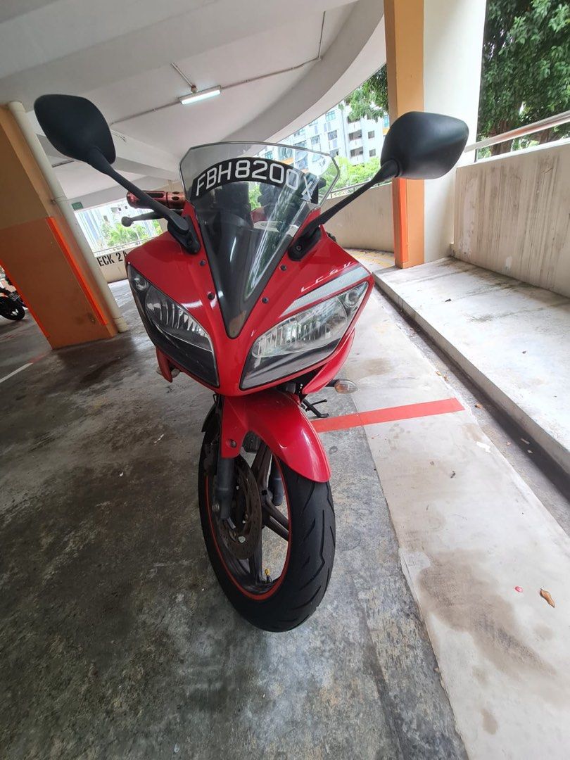 R15 v2 top 2013 model