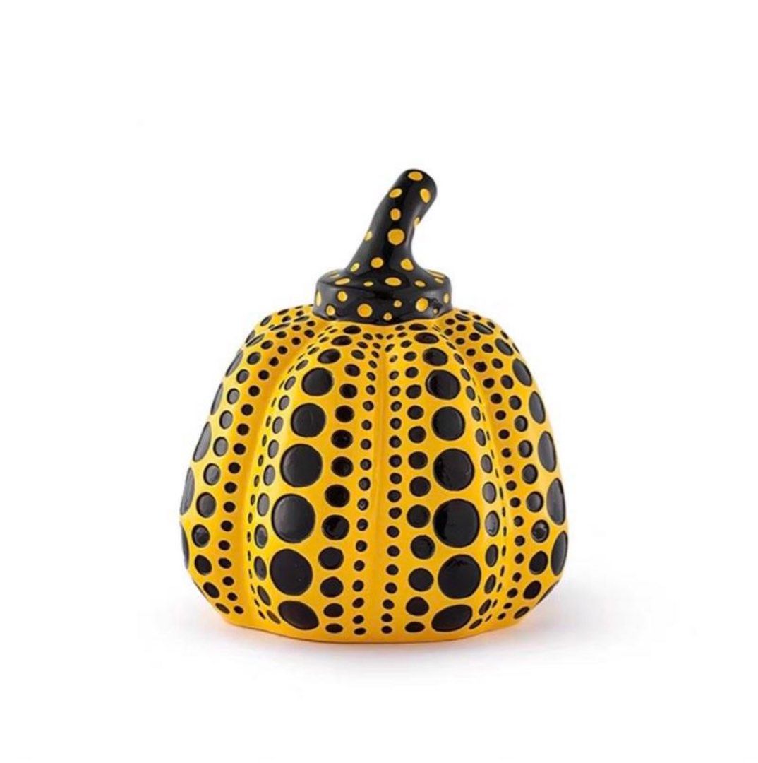 Yayoi Kusama Pumpkin Qatar exhibition, Hobbies & Toys, Memorabilia