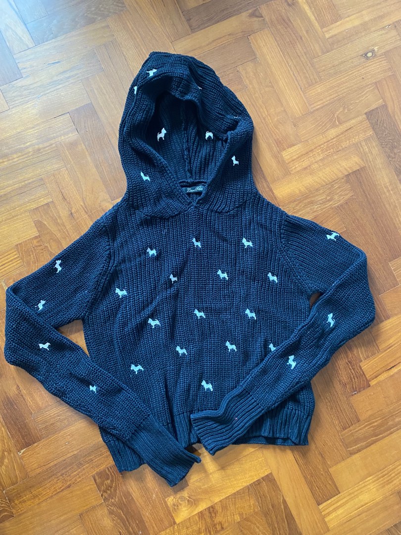 Zara cable knit hoodie sweater, Women's Fashion, Tops, Longsleeves on  Carousell