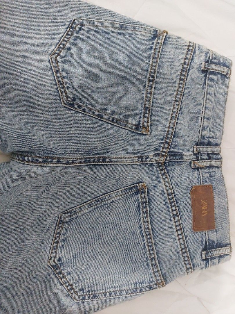 Zara Mom Jeans, Women's Fashion, Bottoms, Jeans on Carousell